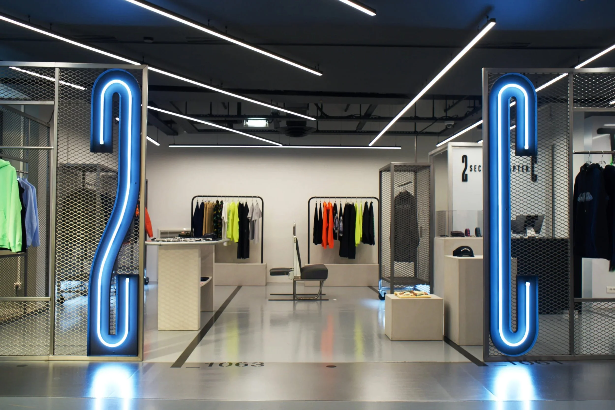 SECOND CHAPTER PARIS