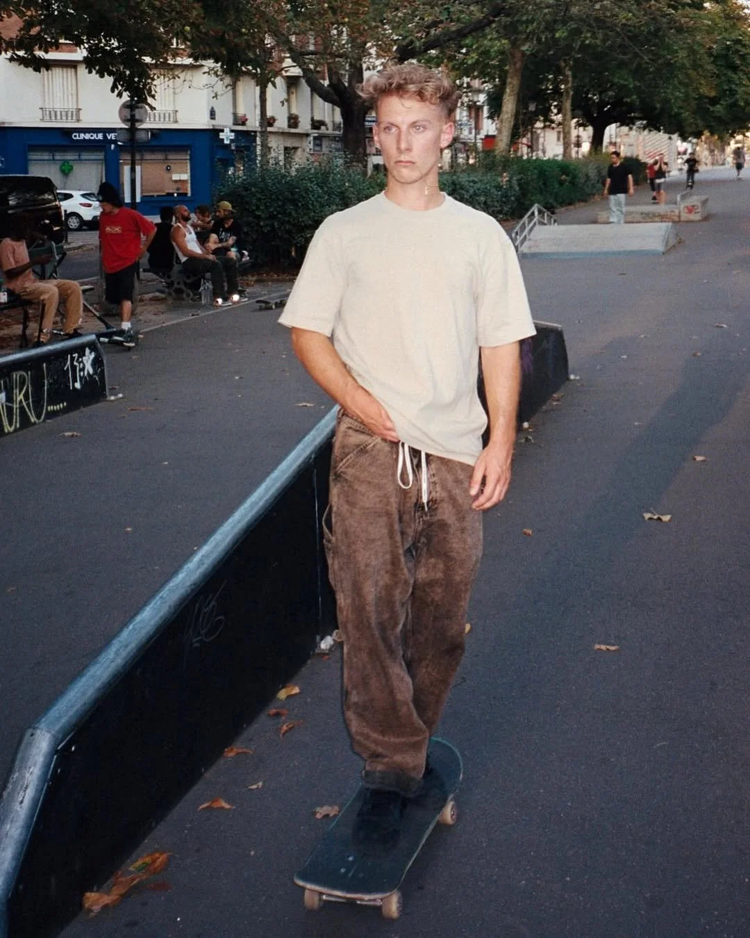 Urban guerillas 🥷🏼#fujifilmzoom70 #nofilter #noedit #photography #photo #argentique #portra160 (1).jpg