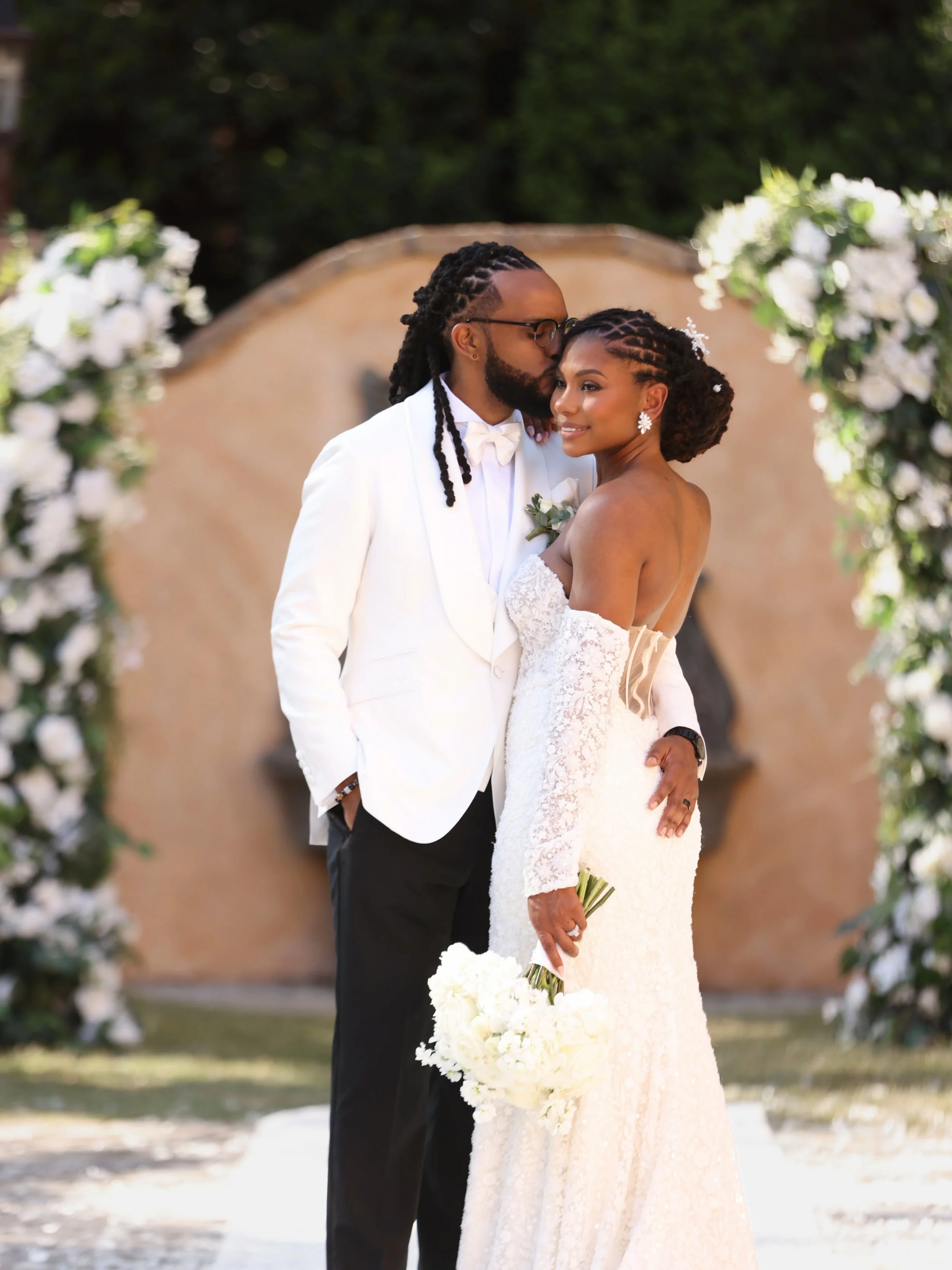 Raymond &amp; Erika 🤍

A wedding day filled with timeless details, genuine emotion, and unforgettable moments.

We had the pleasure of capturing their full celebration through both photography and cinematography, preserving every part of the day in 