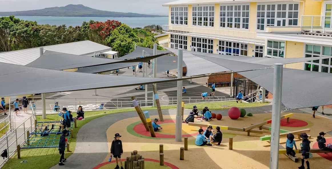 f06067_7a1cbdebcafe46eaa4480c3631f3acb7~mv2 copy.jpg