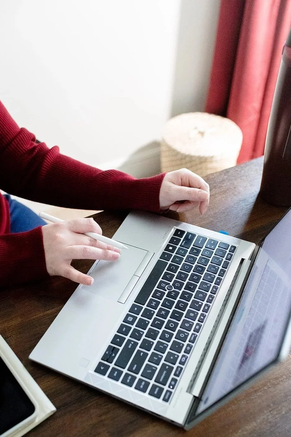 Laptop and tablet used for virtual therapy consultations for Louisiana residents