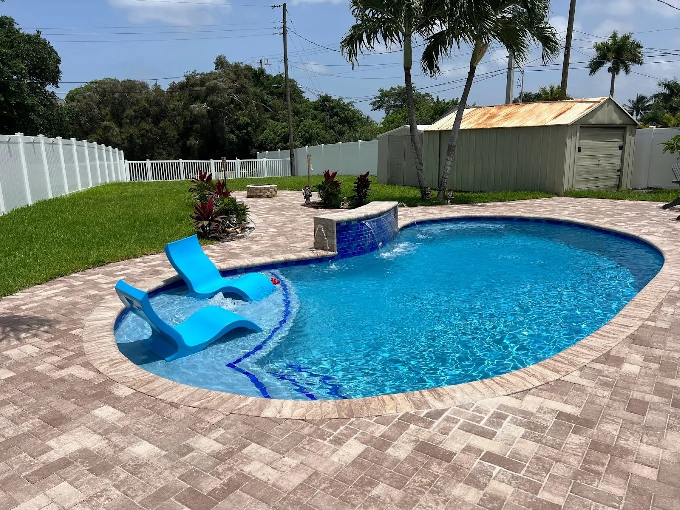 SNF Pools resurfacing restores beauty and durability so you can enjoy your pool longer.