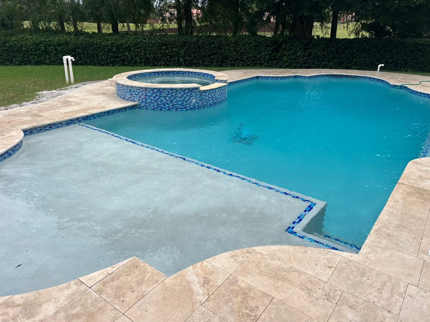 Weekly, bi-weekly, or one-time pool cleaning? We&rsquo;ve got options to fit your schedule.