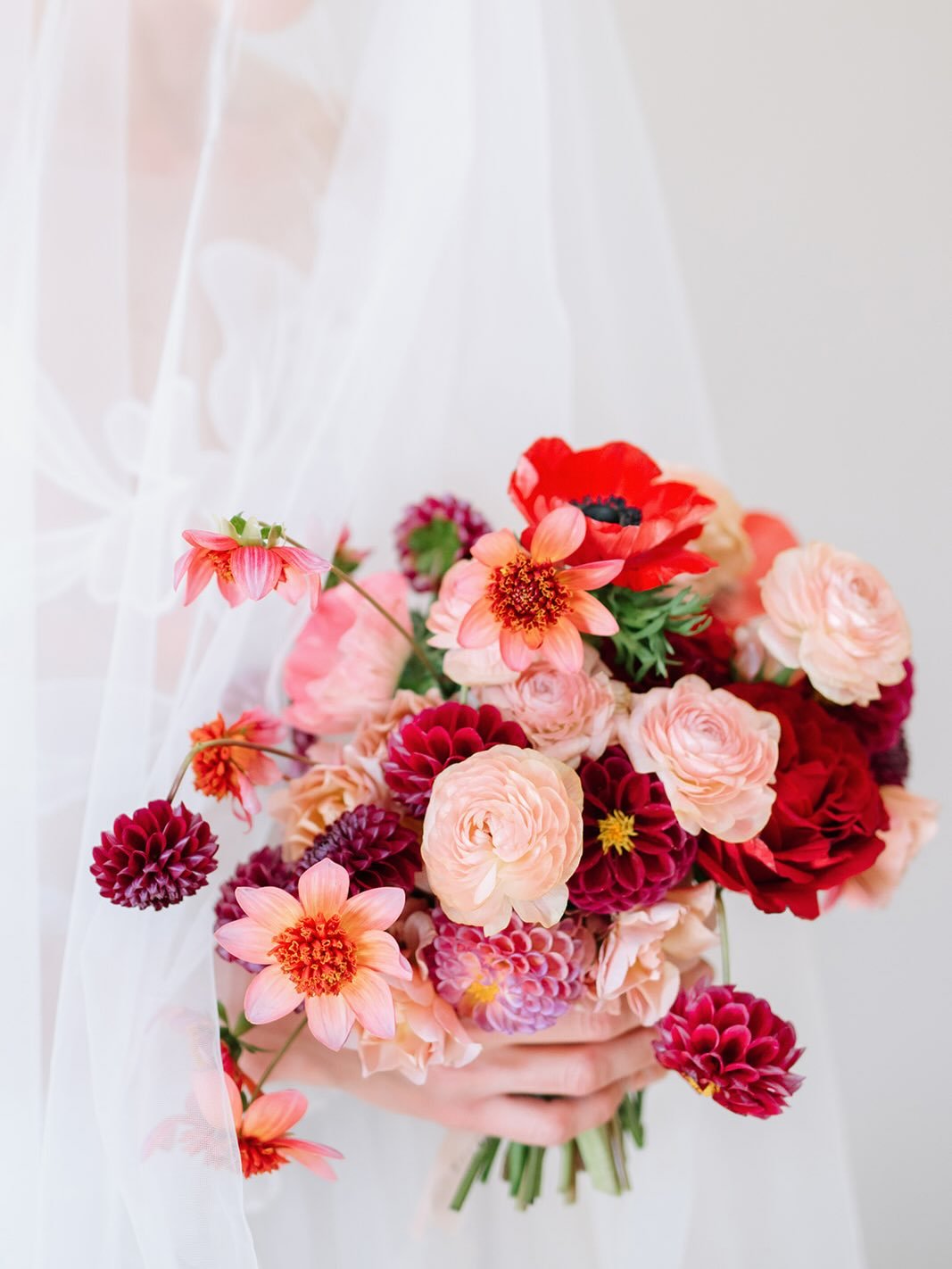 Picked fresh from @florklorestudio garden 🩷

Photography @mcw_photocinema 
Design and production @saraifloresmendivil 
Venue @la_capilla_gto 
Floral design @florklorestudio 
Planning @cosmeweddingstudio 
Rentals @warehouseguanajuato 
Stationery @mxl