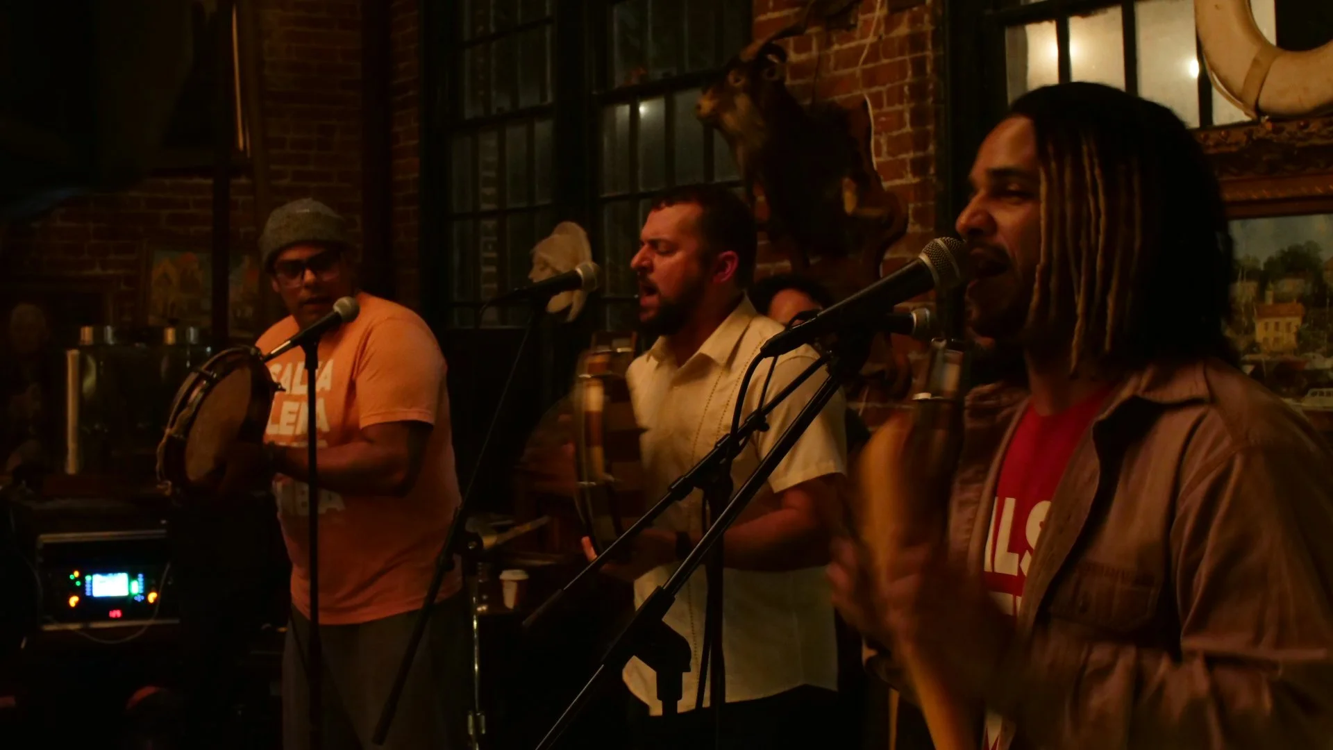 Los Pleneros del Puente rompieron!