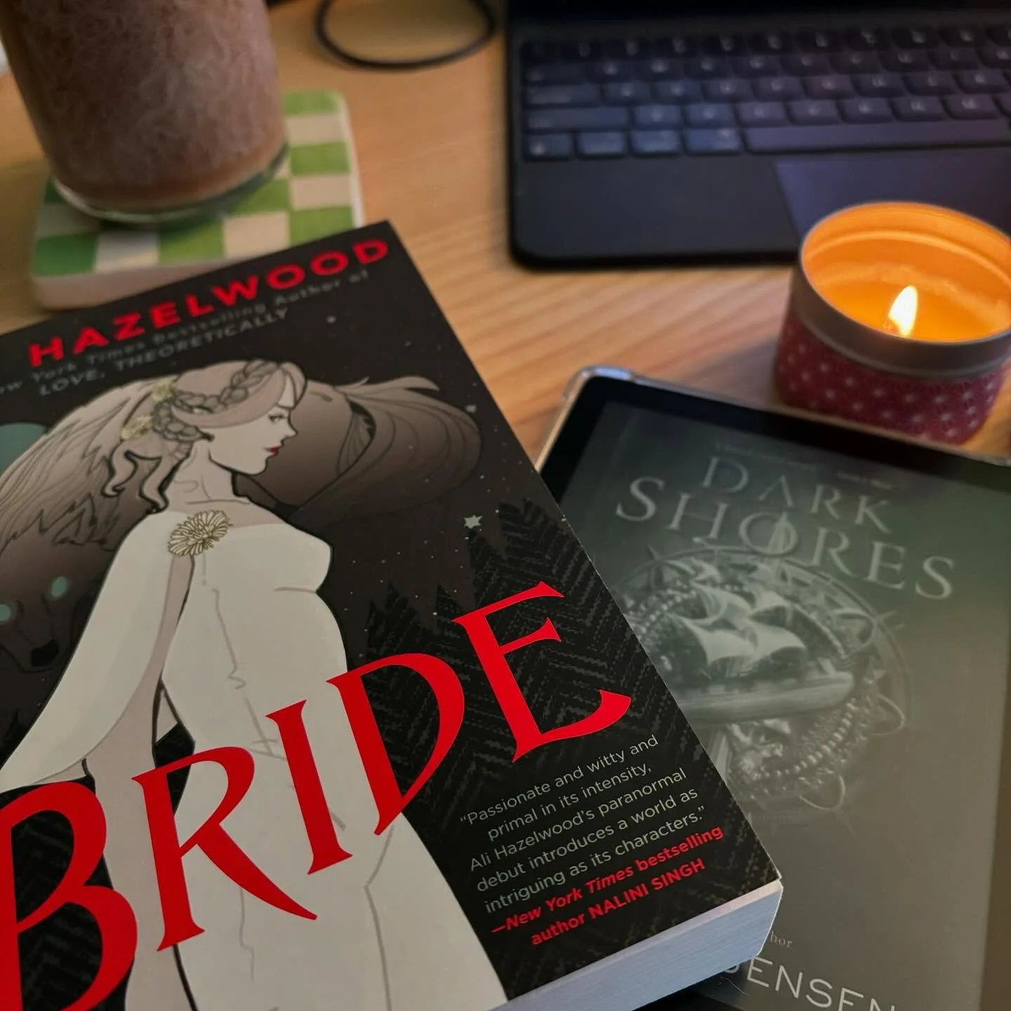 Hi there!!! It&rsquo;s been a while since I&rsquo;ve posted to the grid on this account 😅

Seems a fitting time to introduce myself again! Hi! I&rsquo;m Saoirse Brey, a fantasy romance writer on her way to self publishing ☺️ 

This past year has bee