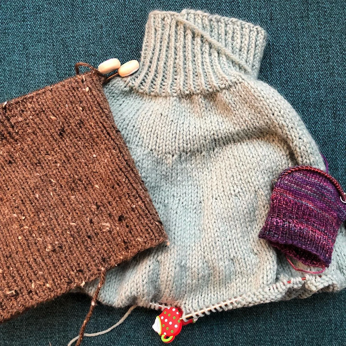 Happy New Year! I decided to start a new Insta for my knitting projects! @thecozysoulknits These are the wips I&rsquo;m bringing into the new year with me!

I&rsquo;m working on the classic ribbed hat by purl soho, the novice sweater by petite knit a