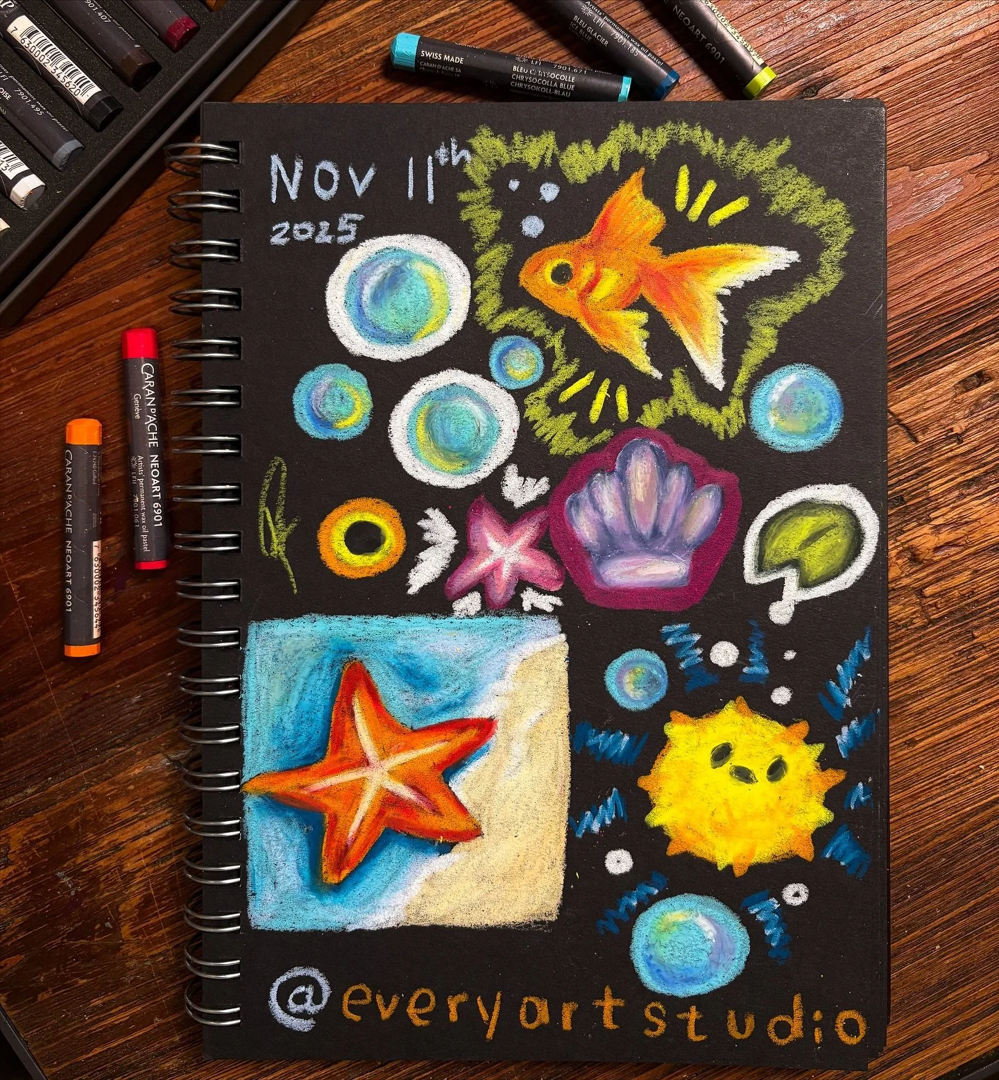 Oil pastels sketch ⭐️

Very happy with how this looks🤭 I&rsquo;ve been of scared pastels.. but it&rsquo;s fun and easy if you don&rsquo;t overthink it!

How do you like it?🫣☺️