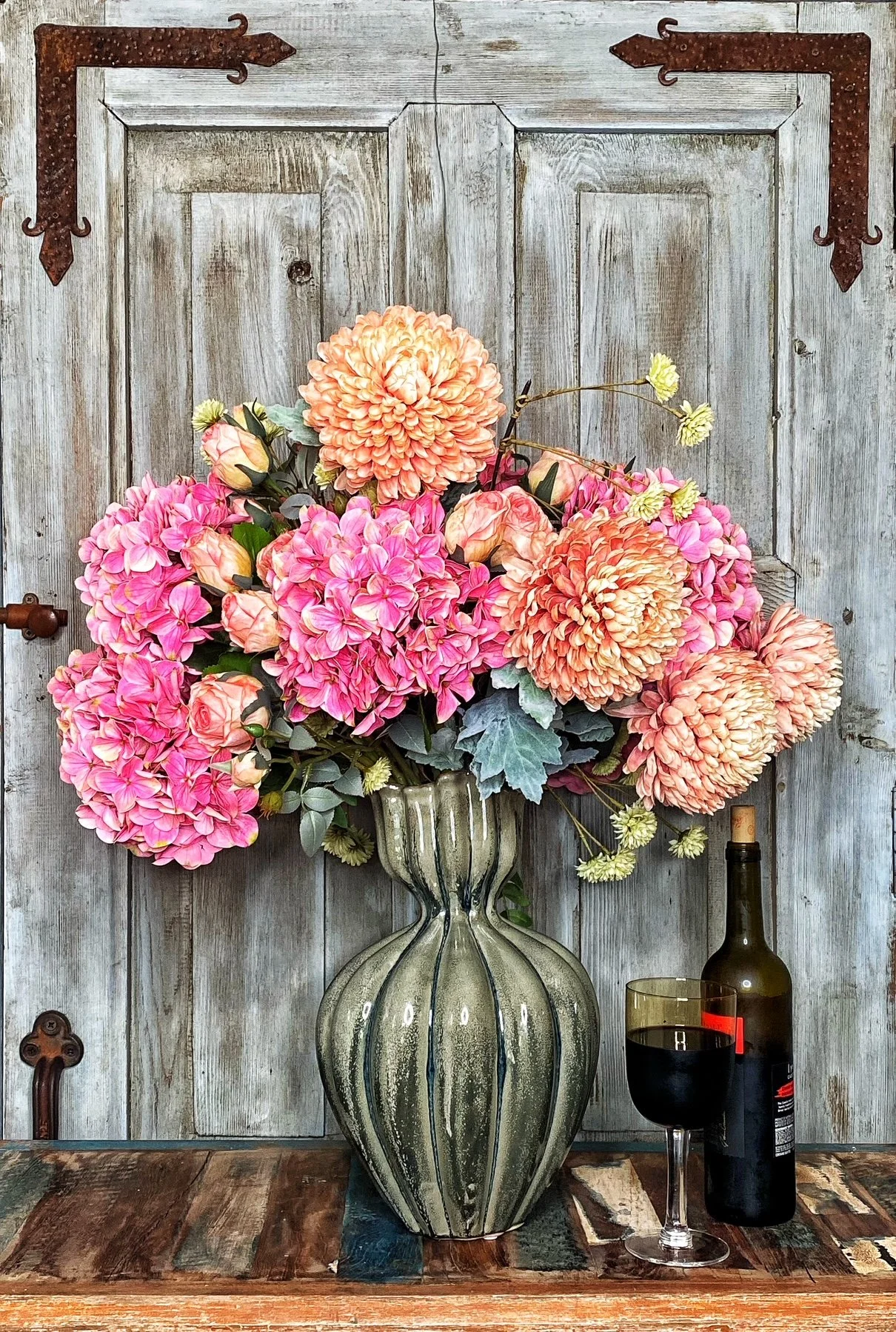 Gilded Mums & Wild Hydrangea