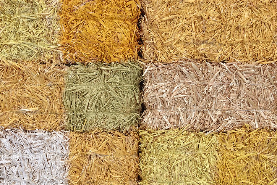  SUMMER STACK  detail 
  Straw bales, spray acrylic
paint and glitter  7’X 6’ 
2016 
 