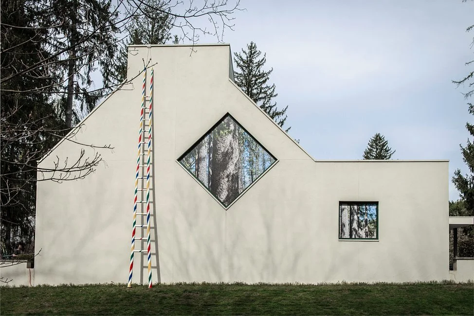  SIX LADDERS   installation against façade of Katonah Museum of Art with two photo blow-ups in windows. Bamboo and alkyd enamel paint and photo enlargements.  
Ladder, 30' X 4' and  photos, 9' X 9' and 5' X 5'  
2013 
 