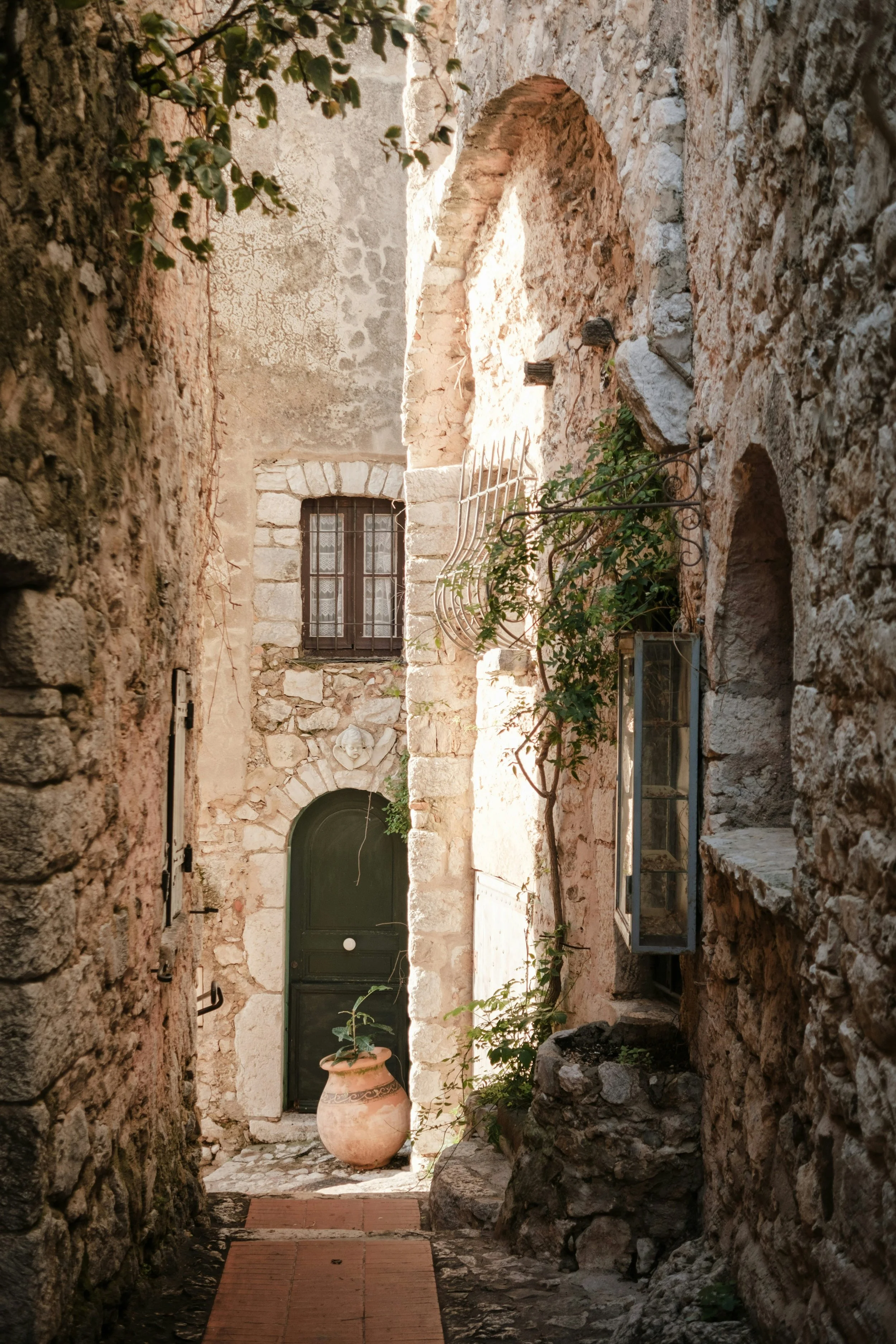 10 Common Misconceptions About Therapy Debunked