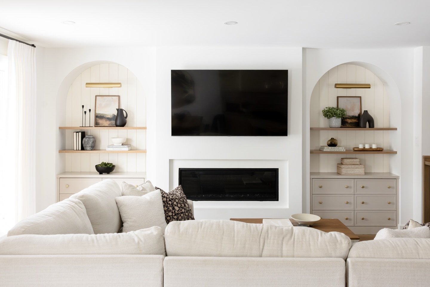 Between these arches and the fireplace moment, Project Little &amp; Light is giving &ldquo;winter sanctuary&rdquo; in the best way possible. 

The snow is falling, the textures are layered, and the mood is very, very high. I&rsquo;m mentally here unt