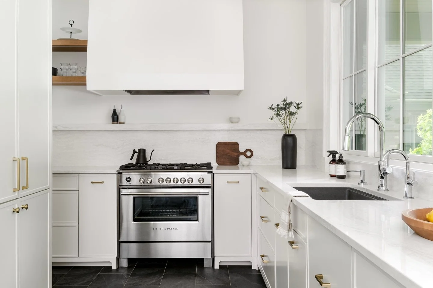 Project On The Green 💚

A fresh take on classic with just enough tradition woven in to make it feel timeless.

A home meant to be lived in and loved. More to come ✨

#studiocole #interiordesign #mainfloorreno #renovation #timelessdesign 

Project co