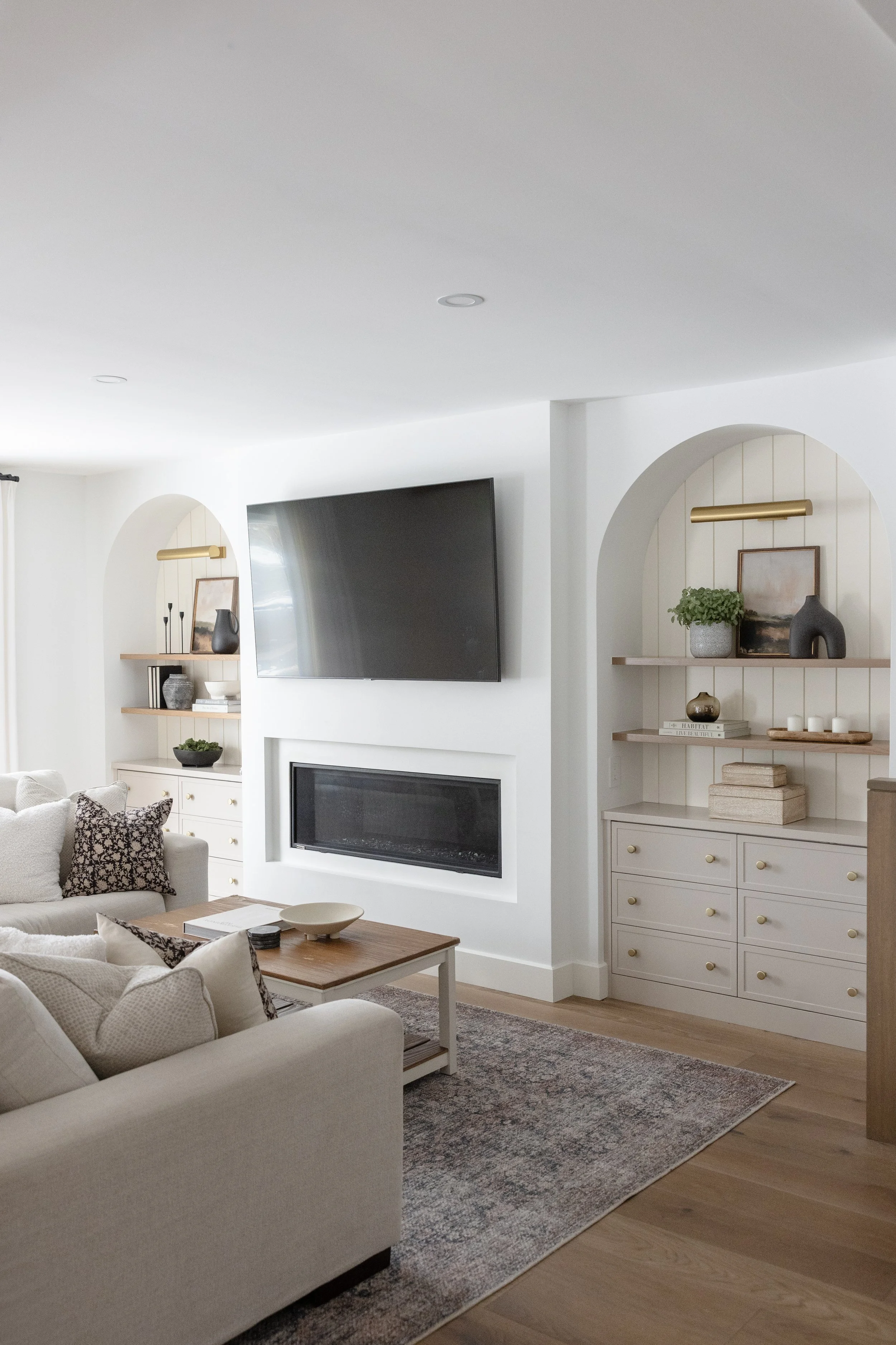 Burlington-LivingRoom-Millwork.jpeg