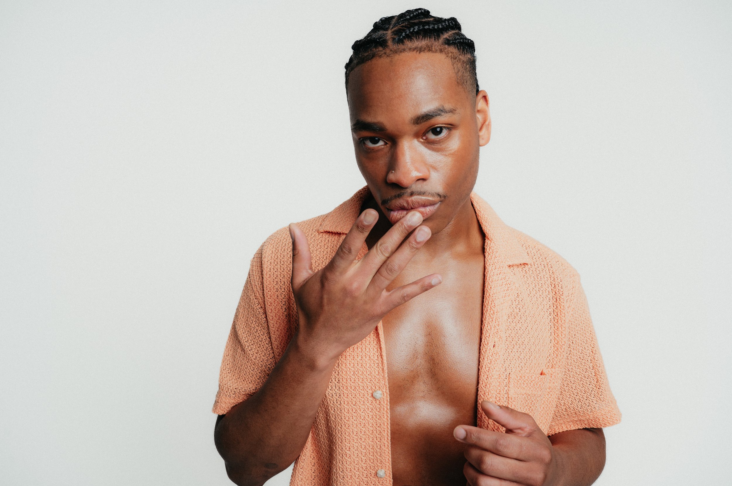 Skinowl beauty campaign 2025