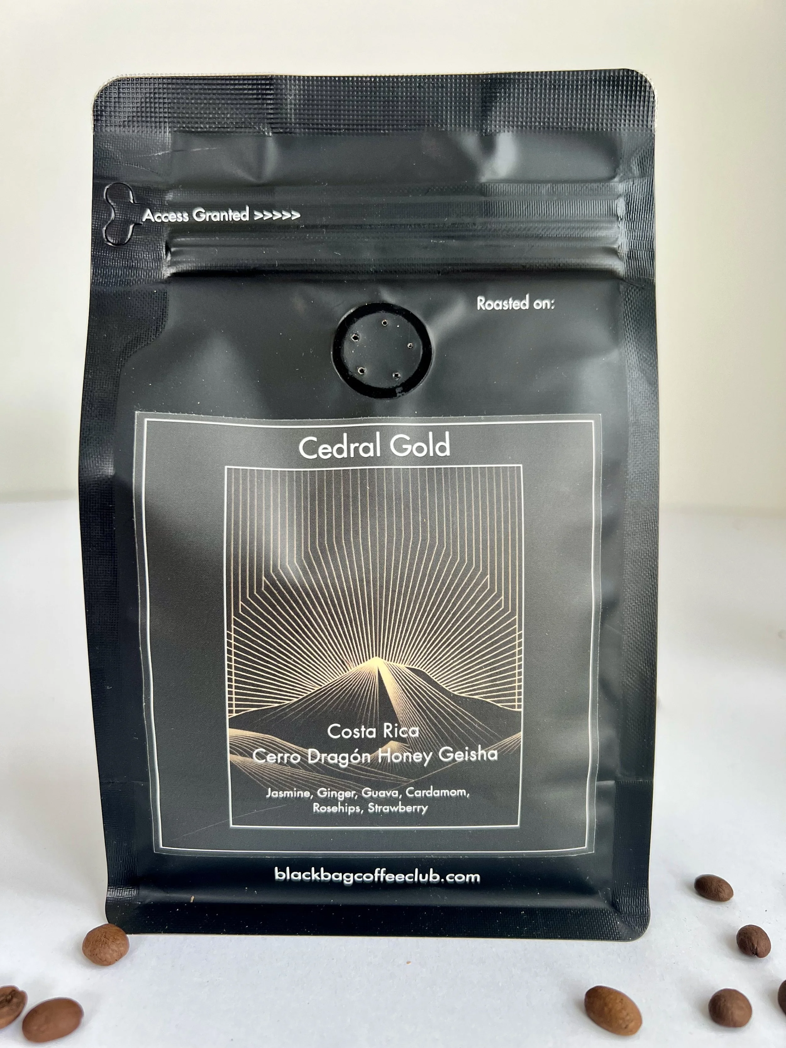 Cedral Gold Costa Rica Cerro Dragon Micro Mill Geisha Honey Physical Bag Art