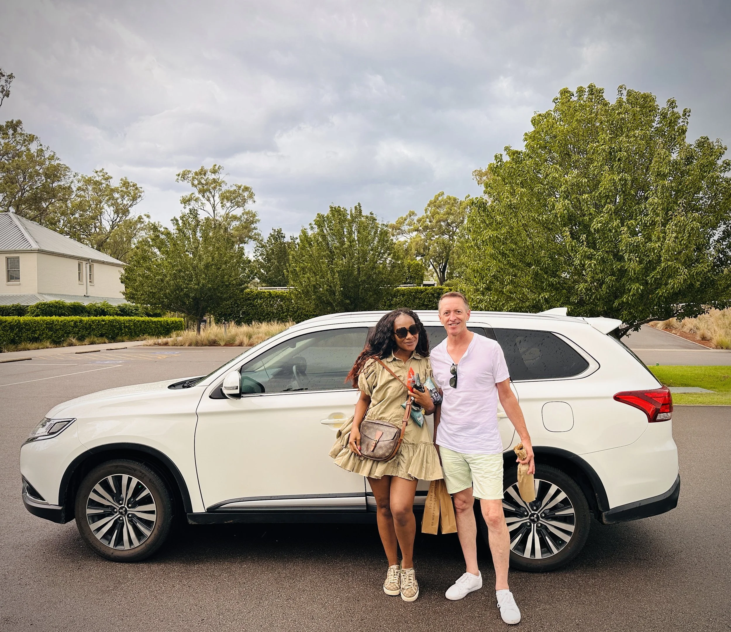 COUPLES WINE TOUR WITH LOOP TOURS