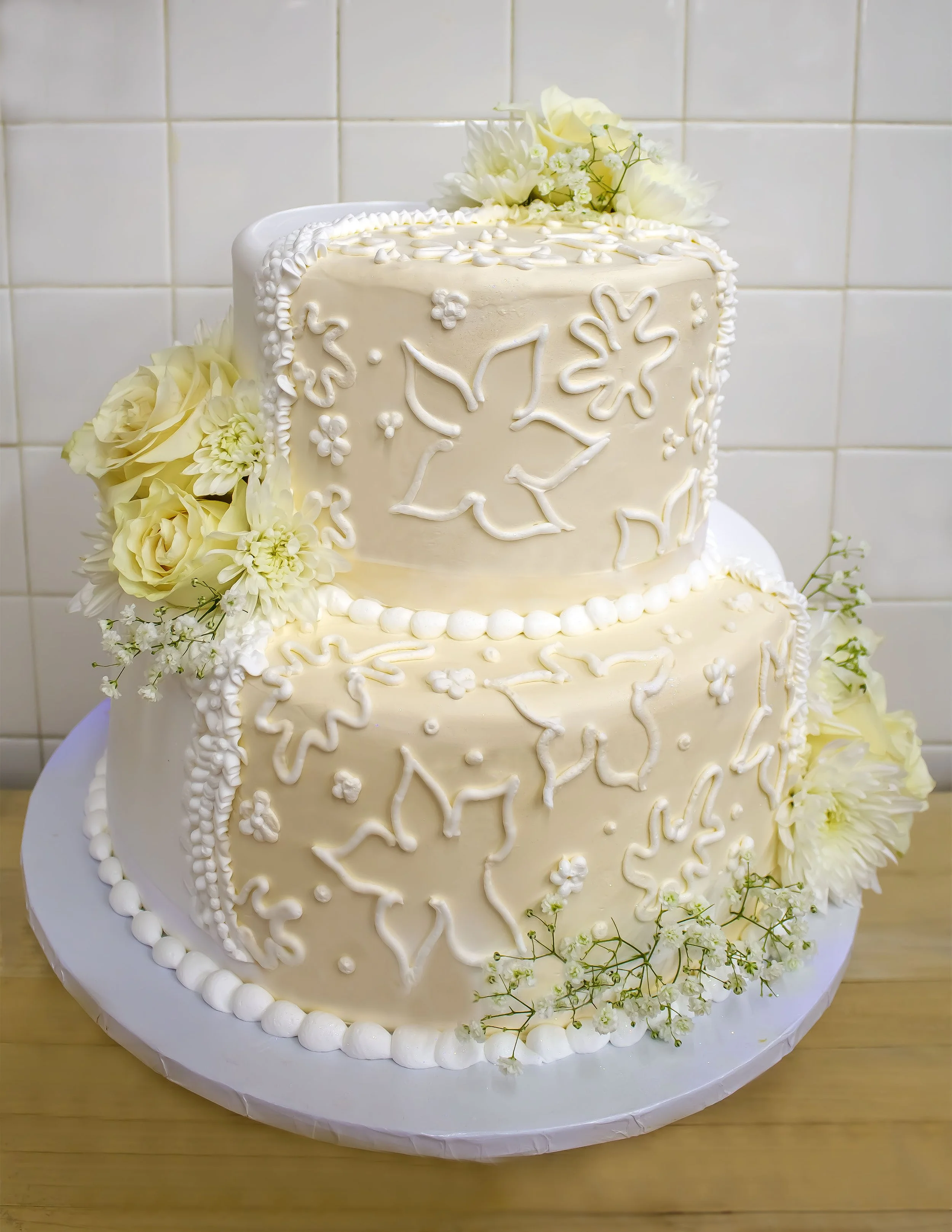 Floral and Peach Wedding Cake.jpg