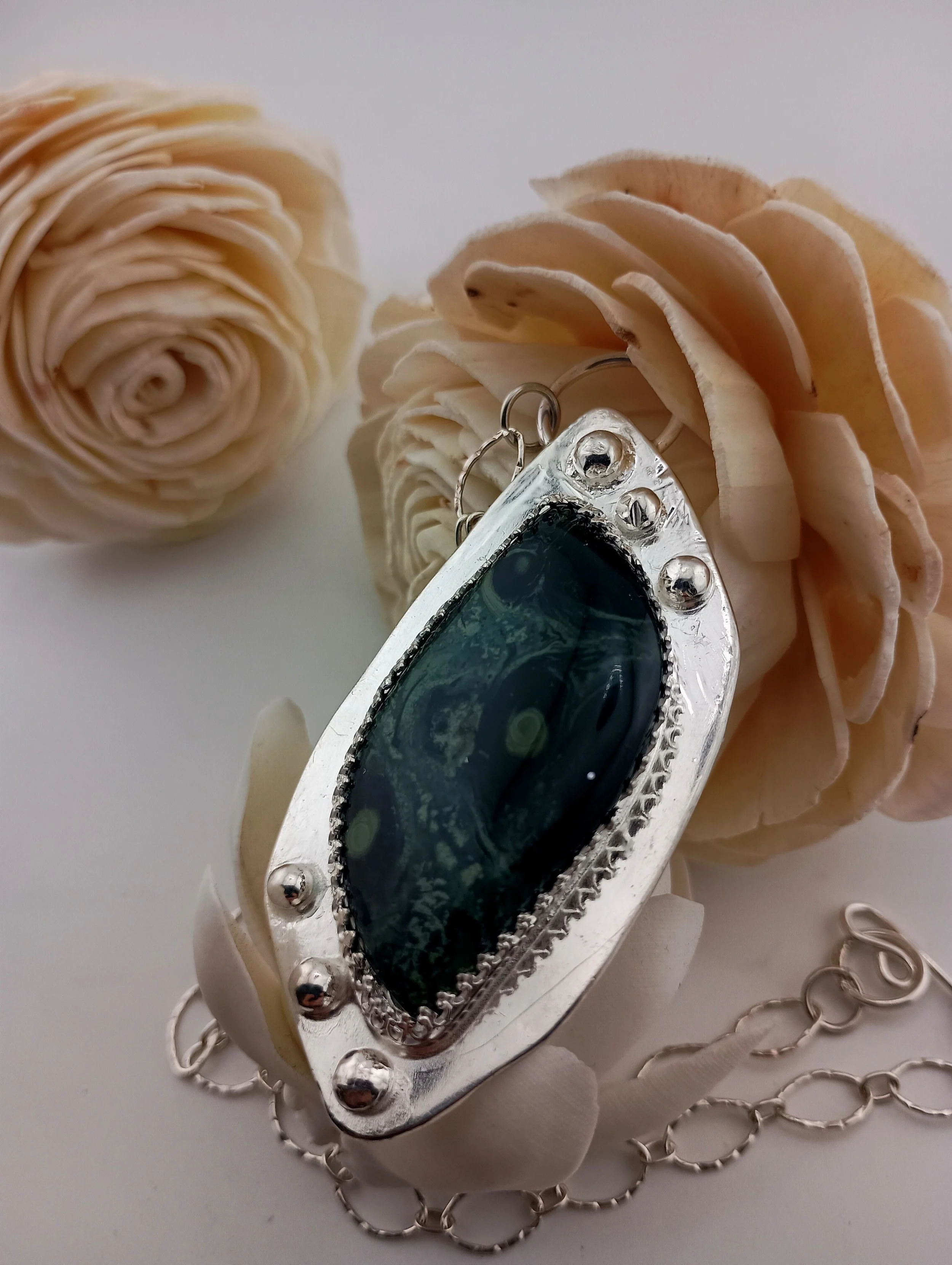 Kambaba Jasper white lotus and roses 2.JPG