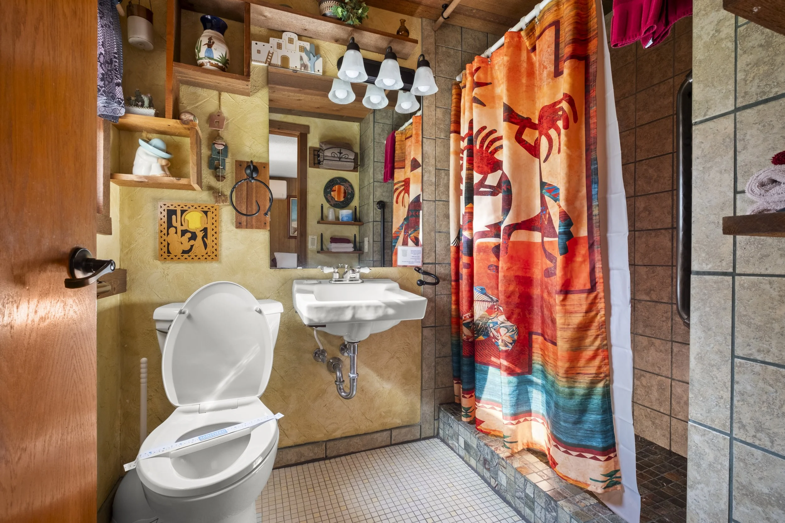 #17 Bath.JPG