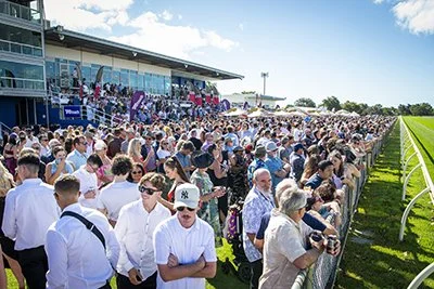 Swan Draught Bunbury Cup