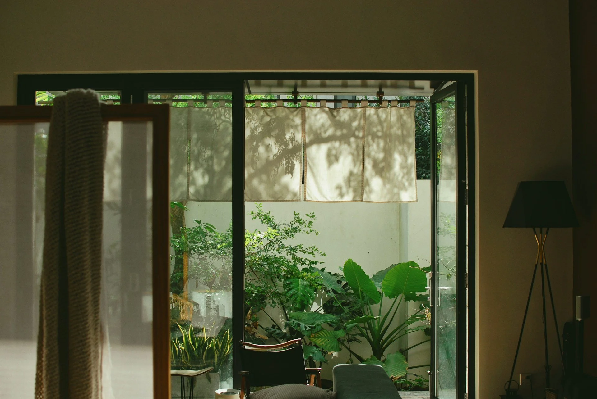 Designing Patio Doors Geelong Builders Trust for Tight Sites