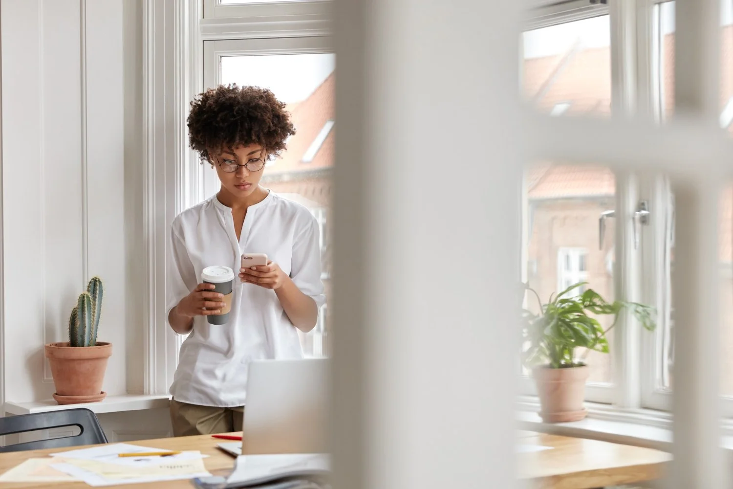 Geelong Home Office Window Placement: Light, Glare, and Thermal Comfort