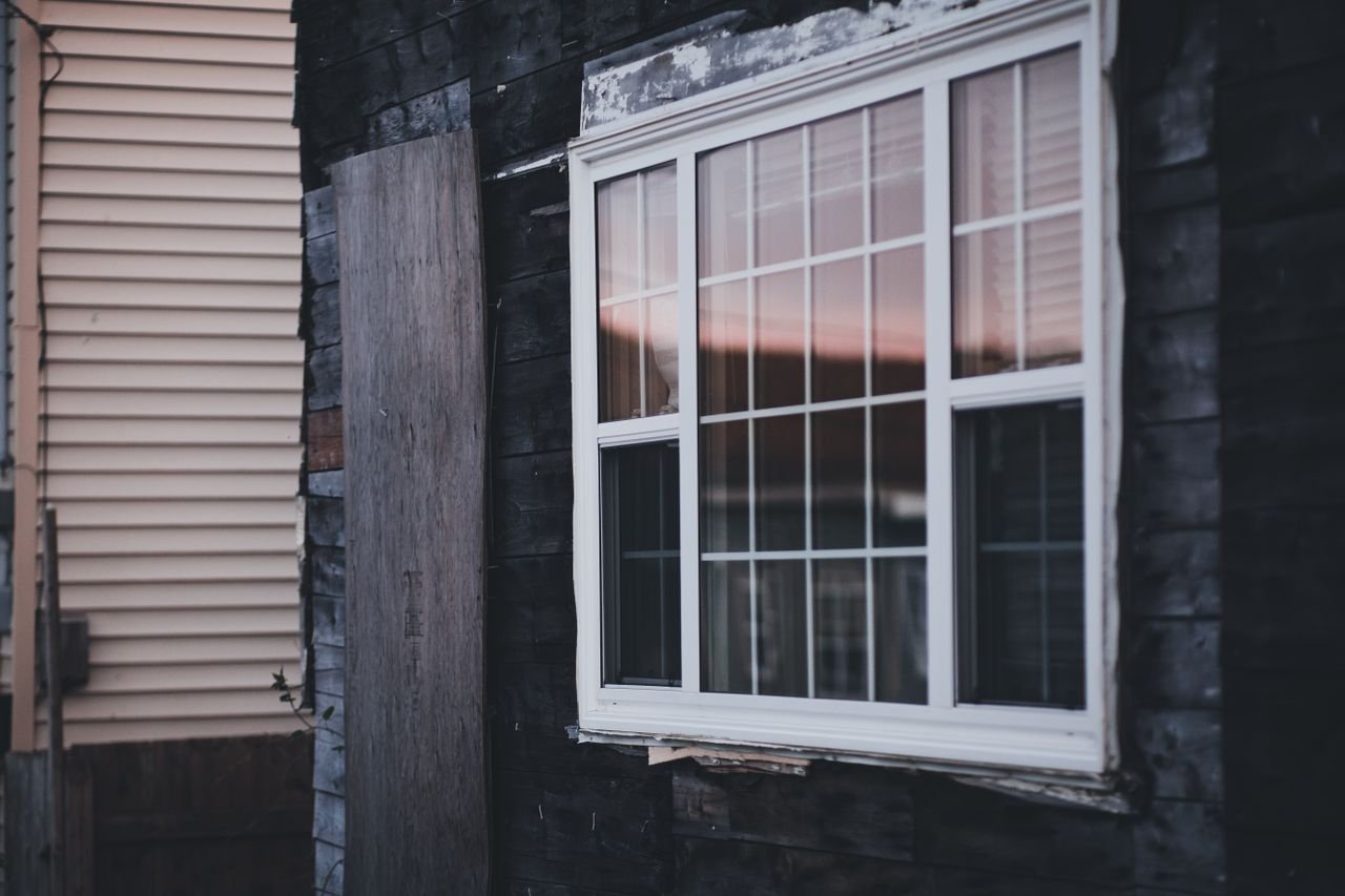 Design-Led Security for Geelong Homes: Discreet Hardware, Laminated Glass
