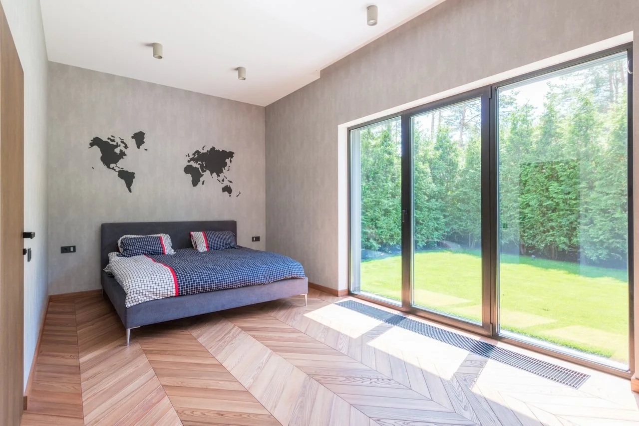 Smartslide vs Lift-and-Slide for Windy Geelong Blocks: Airtightness &amp; Wear