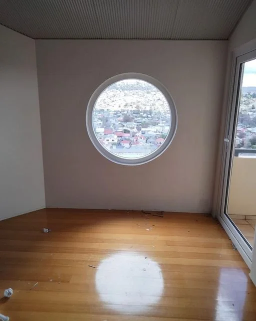 We can manufacture a range of shaped double glazed Windows!