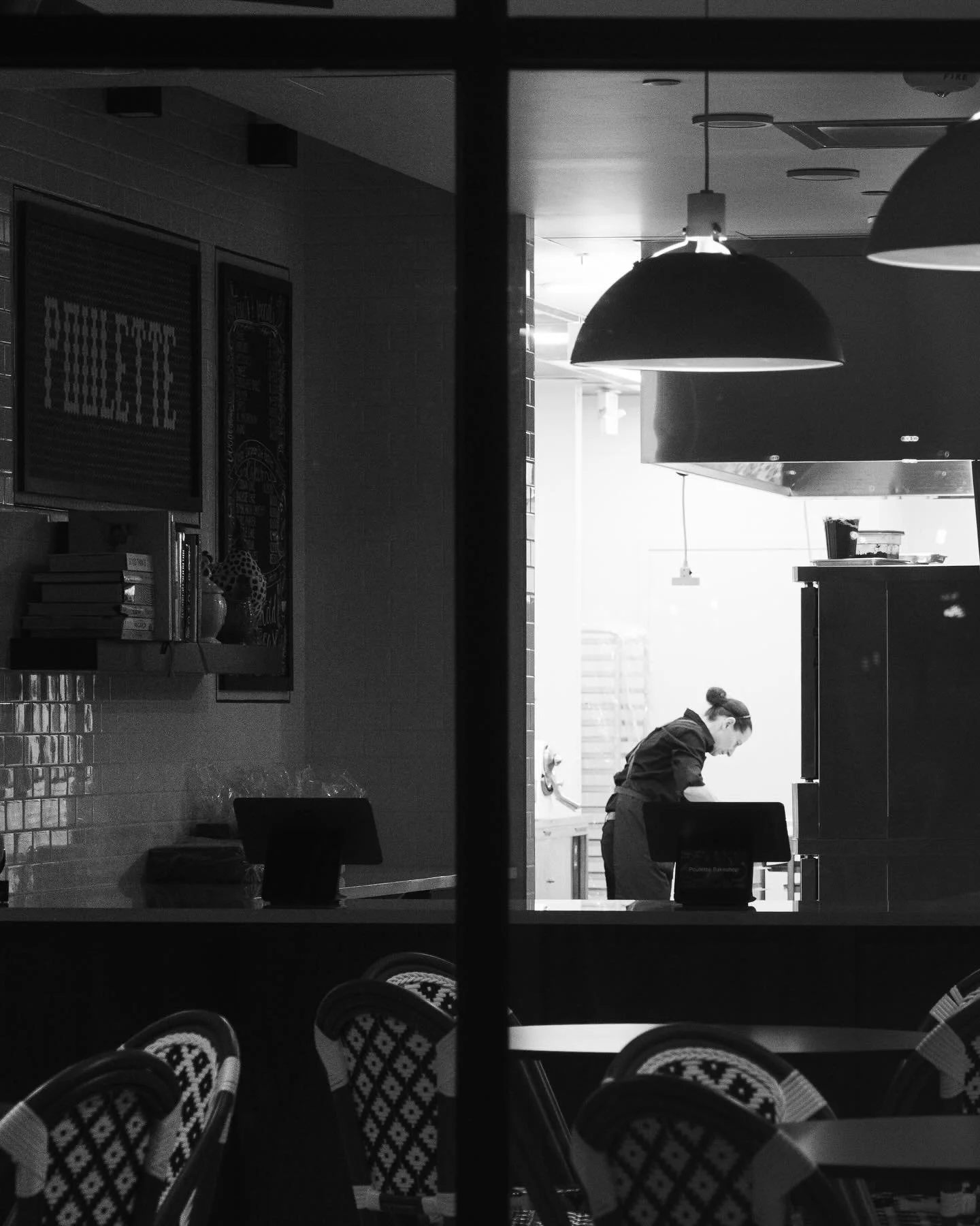 3:30am
@poulette_bakeshop 
Chef @caramel__nougat