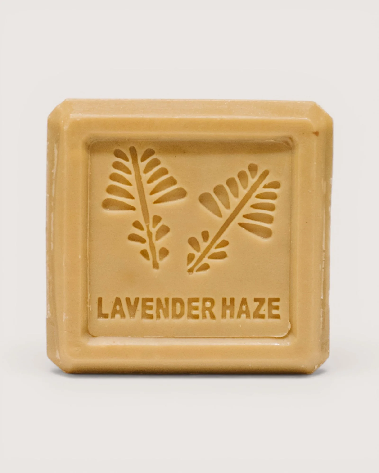 LAURUS AROMA: Lavender Haze Soap (Bright Radiance)