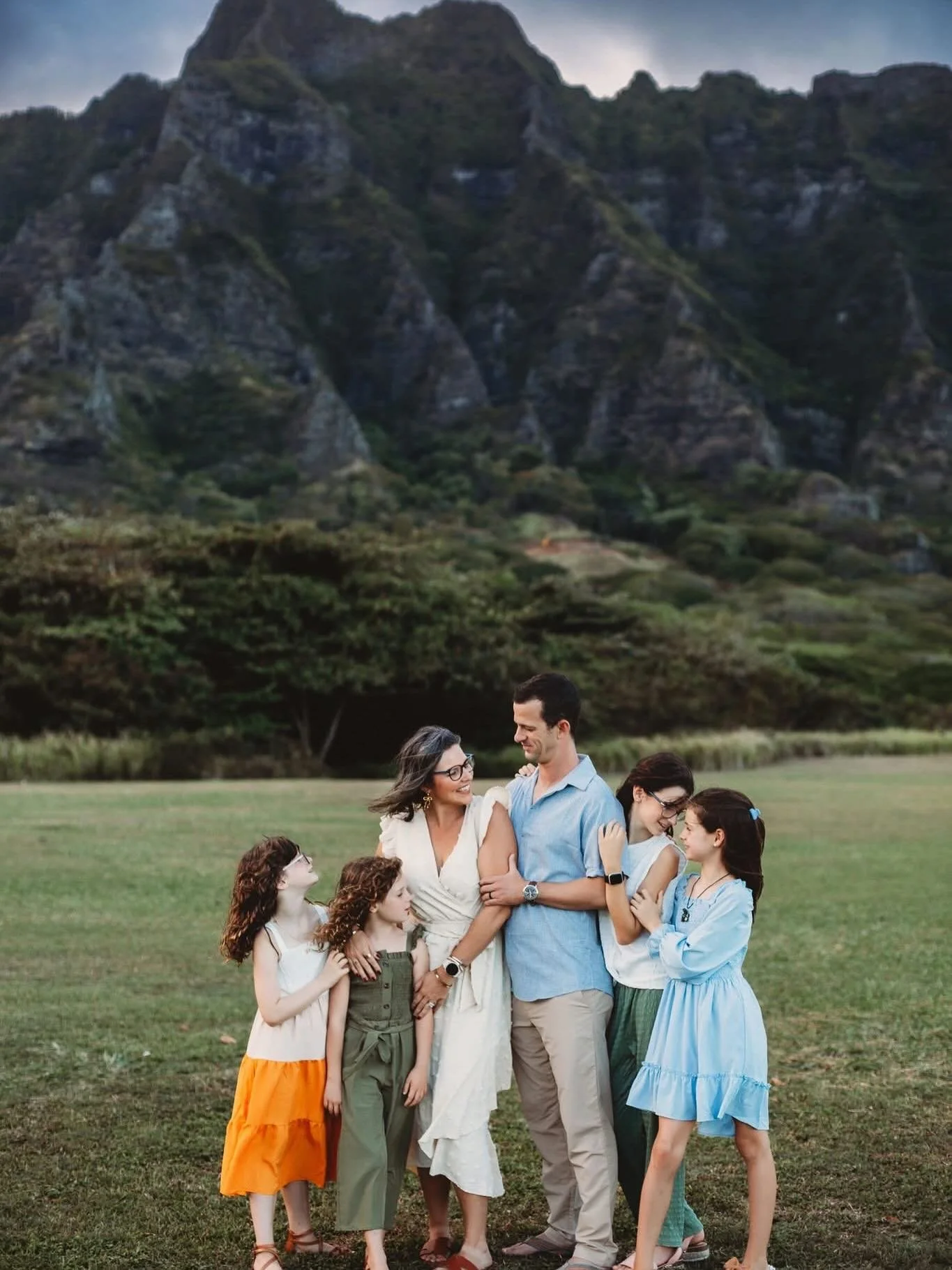 Hawaii, you are magic. ✨

#oahuphotographer #oahufamilyphotographer #oahuhawaiiphotographer #hawaiiphotographer #oahucouplesphotographer