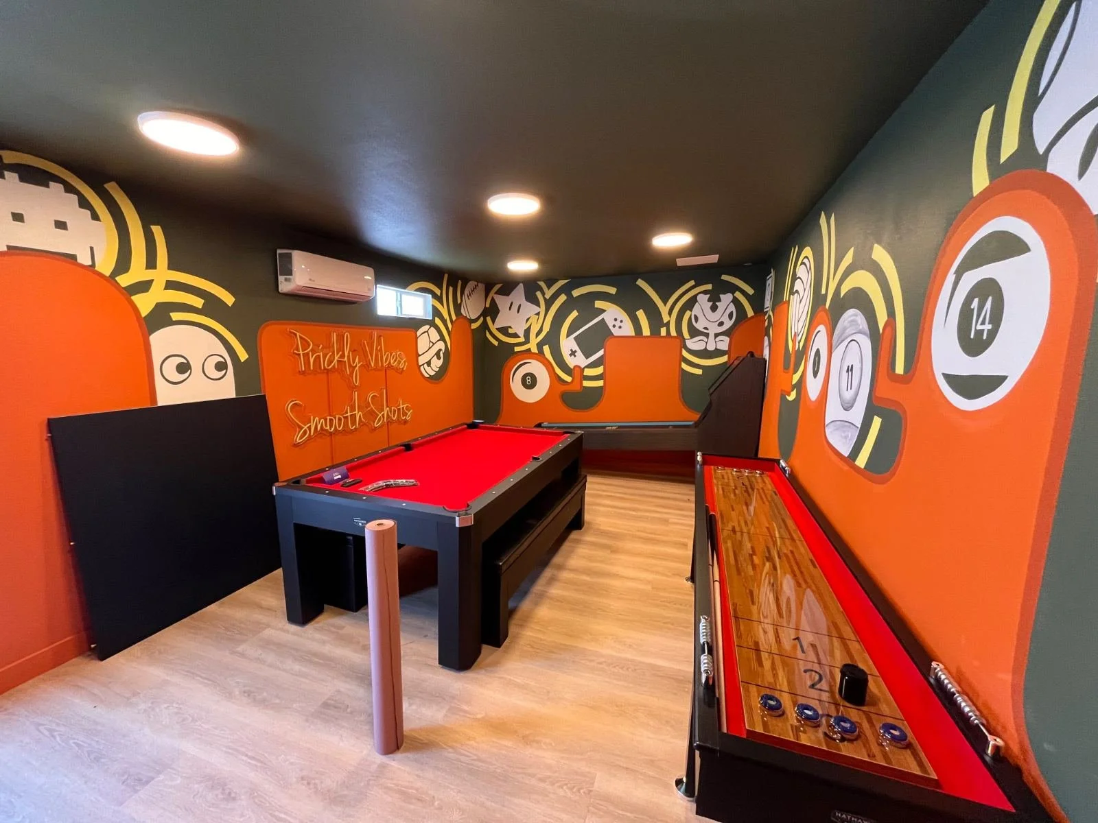 Custom Airbnb mural art designed for a vacation rental in Scottsdale, Arizona by Jade Bamford Murals.