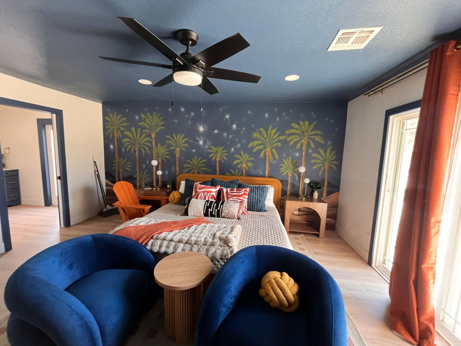 Custom Airbnb murals in Scottsdale, Arizona by Jade Bamford Murals for vacation rentals and short-term rental properties.