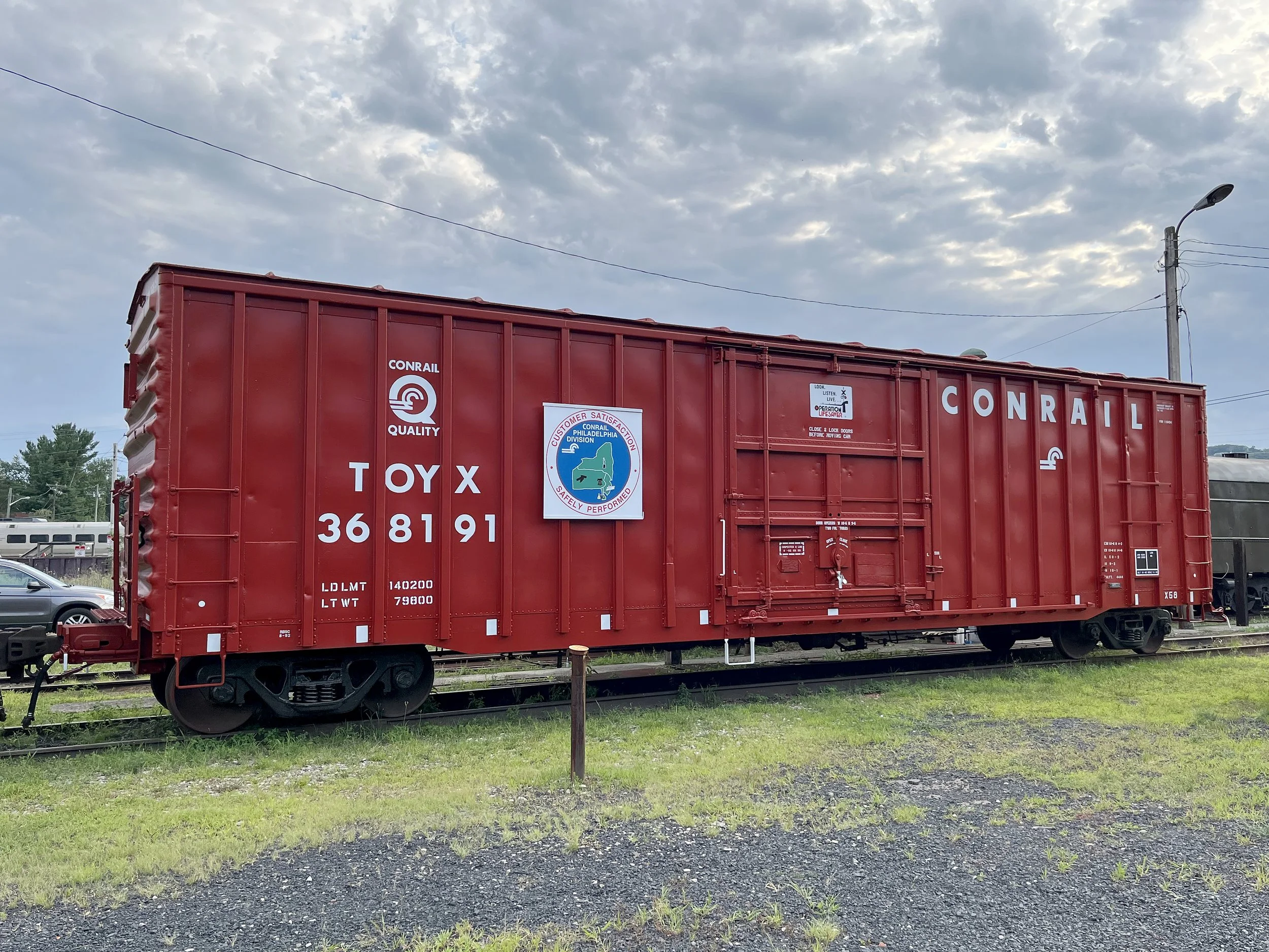 TOYX theater boxcar 368191