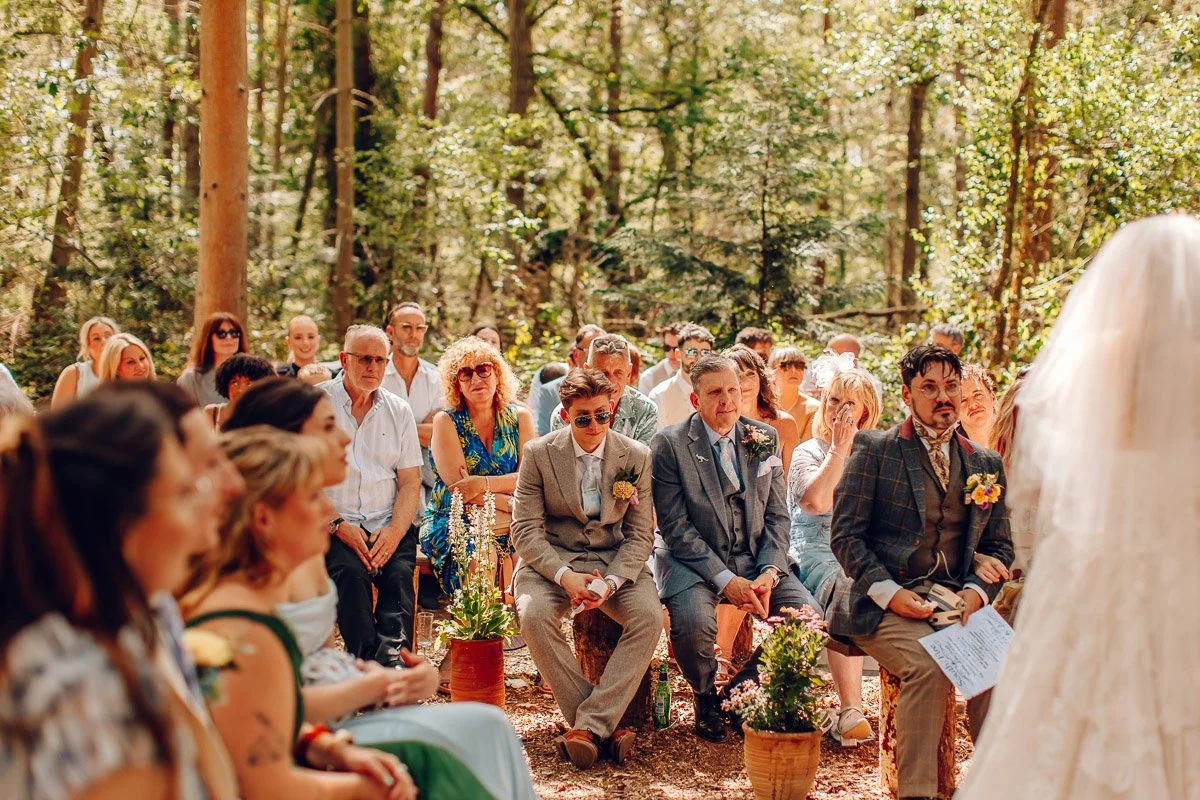 Colourful_Captains_wood_Barn_Wedding_AC-37.jpg