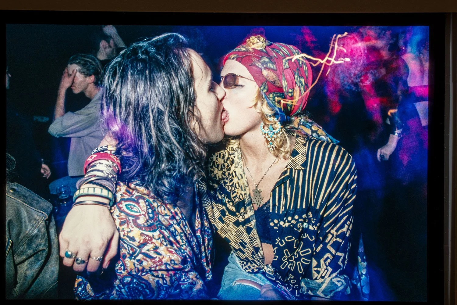 kiss.jpg