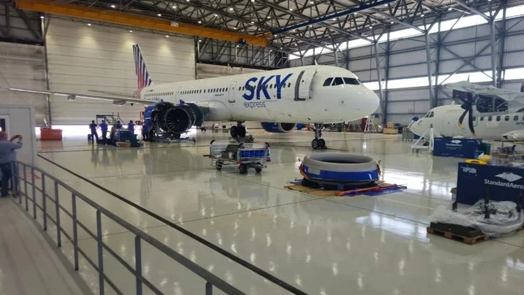 RINOL HELLAS x Sky Express, Hangar