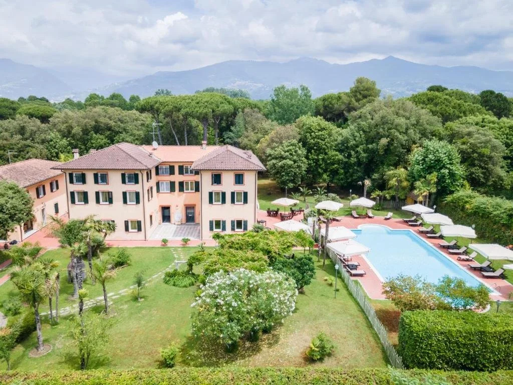 Boutique hotel for sale Marina di Massa