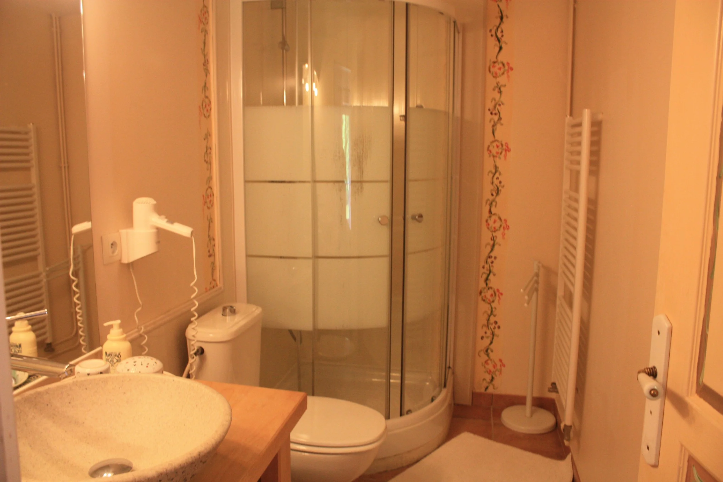 IMG_7130 Sdb Creme.JPG