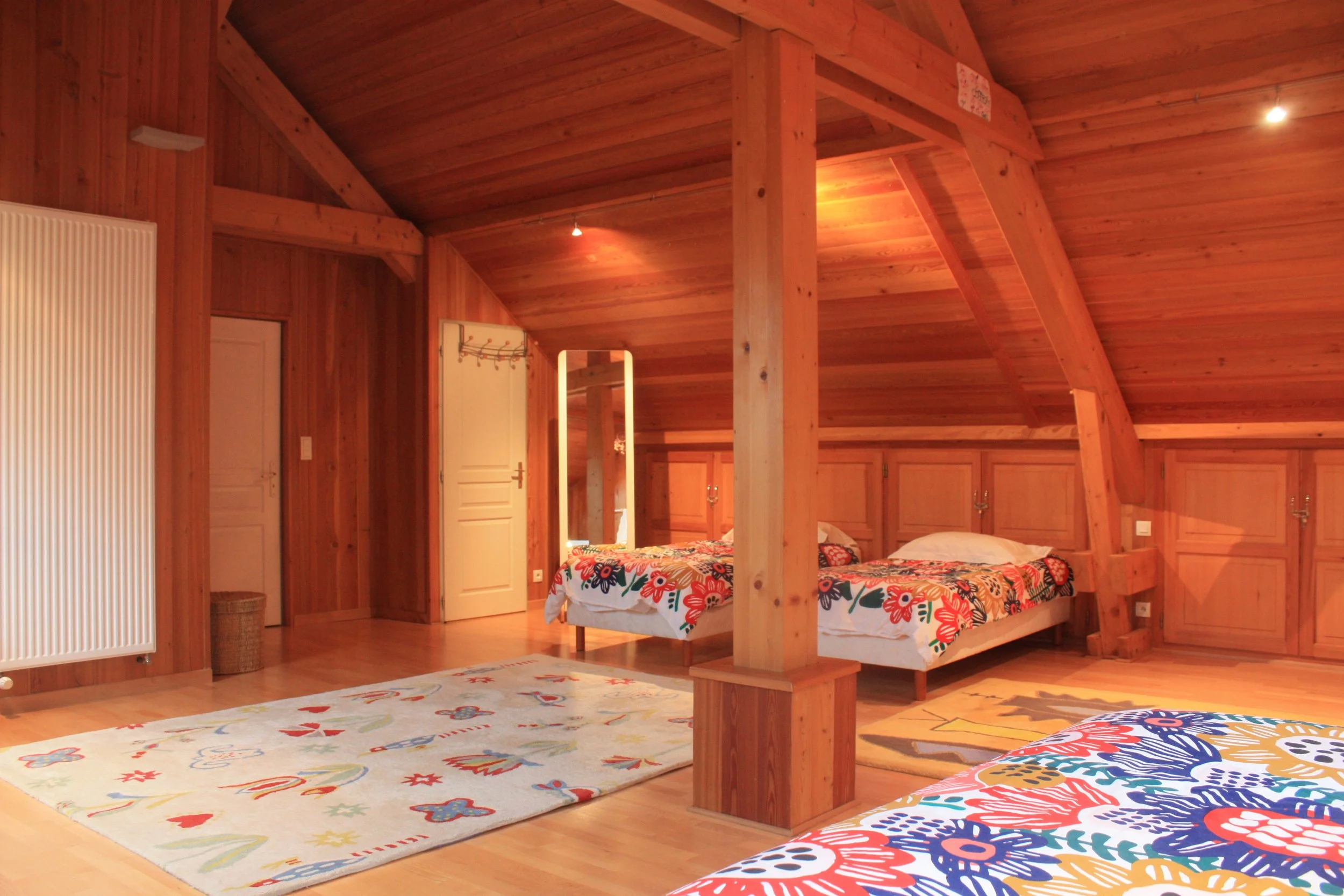 IMG_0462 Grande Chambre Top Floor.JPG