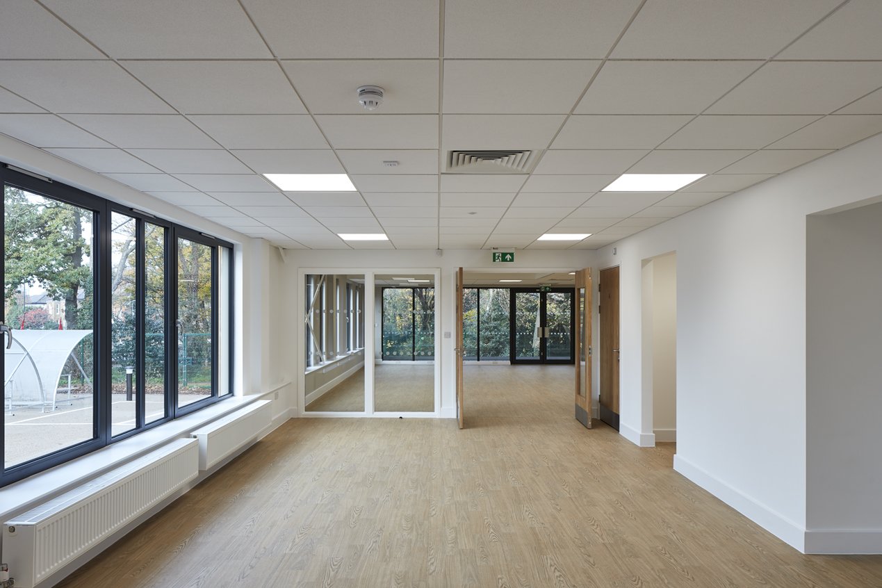 LUSHER_Bu'sen-Centre 008.jpg