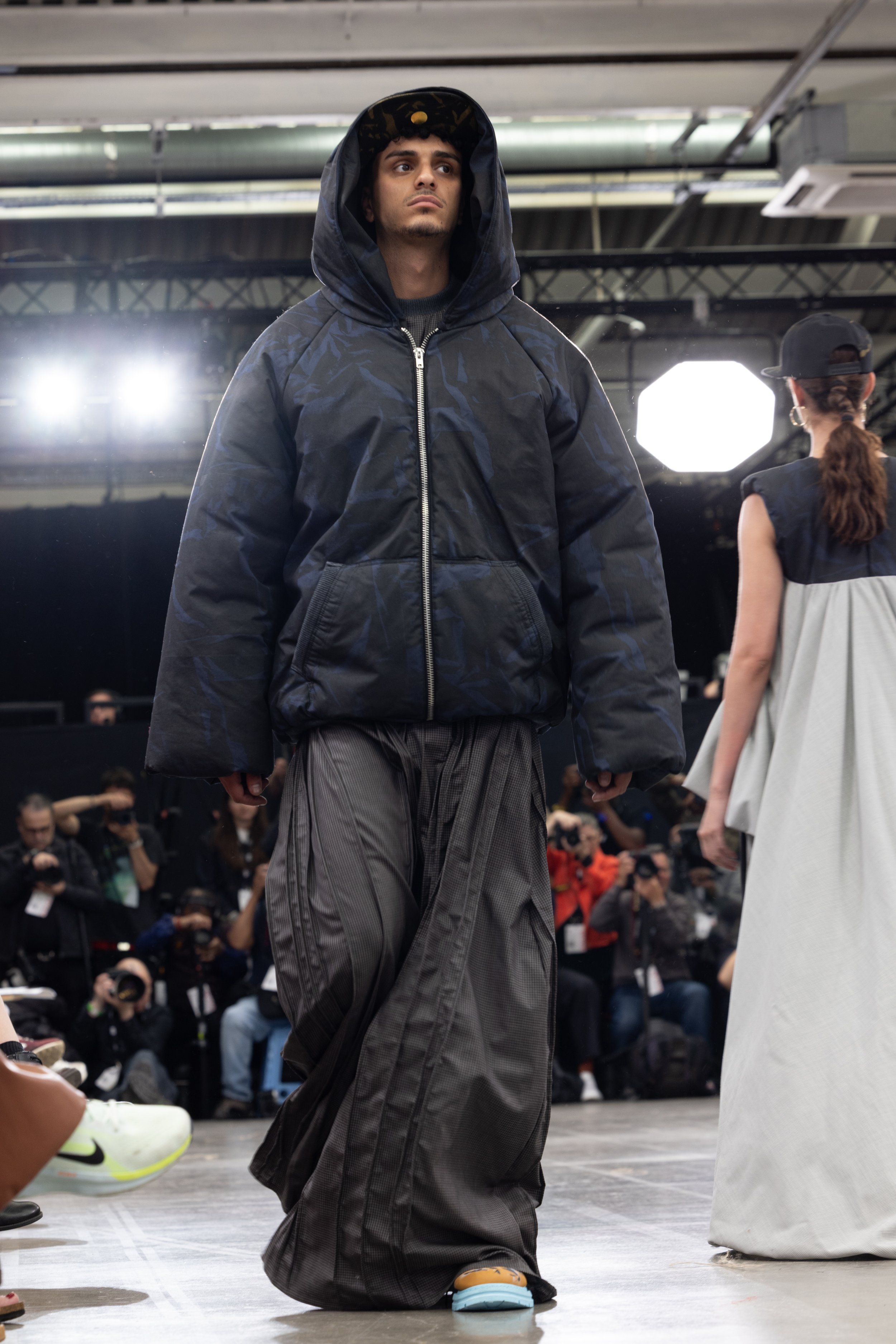 AUBCatwalk_IzzyBracknell_37.jpg