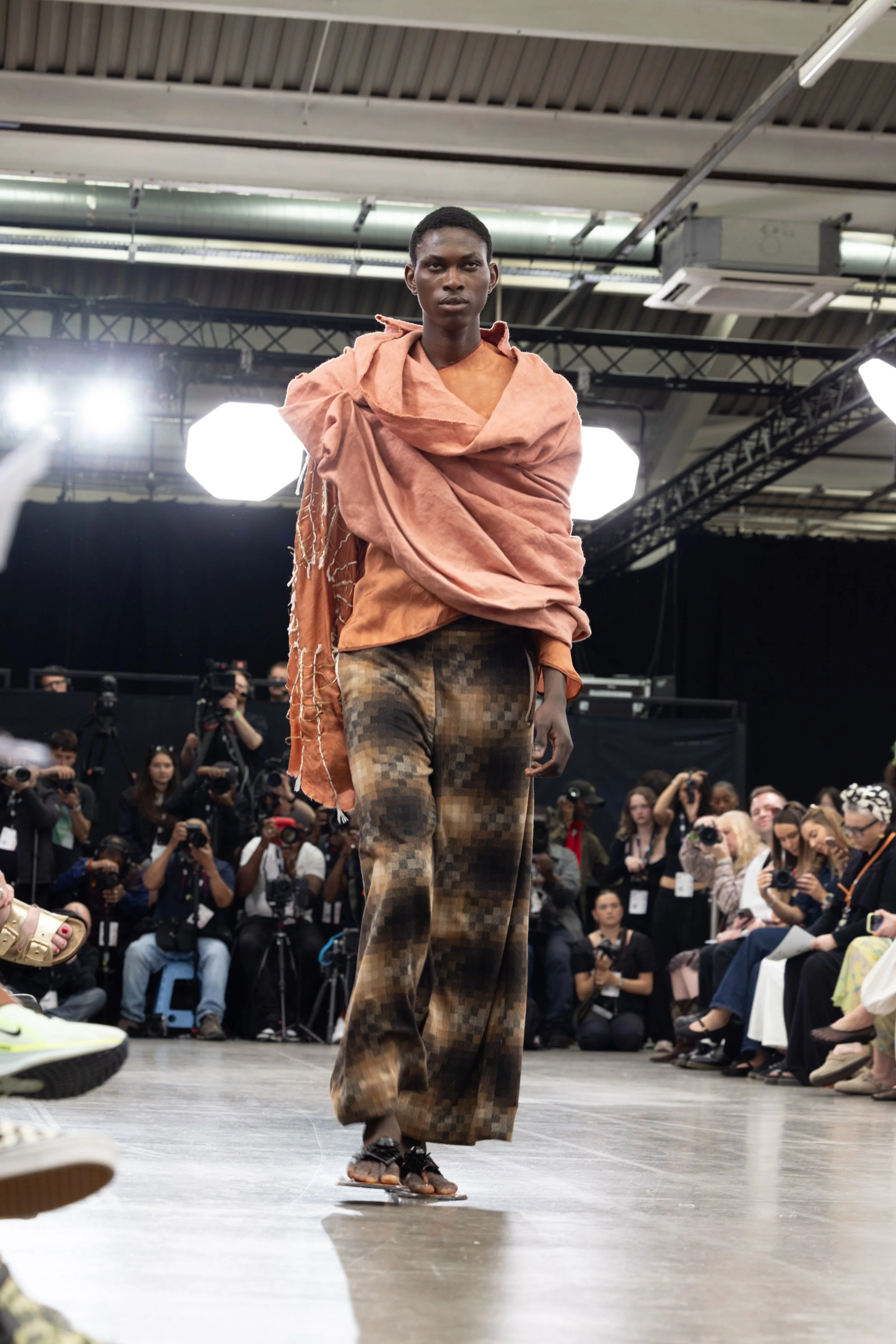 BathCatwalk_IzzyBracknell_19.jpg