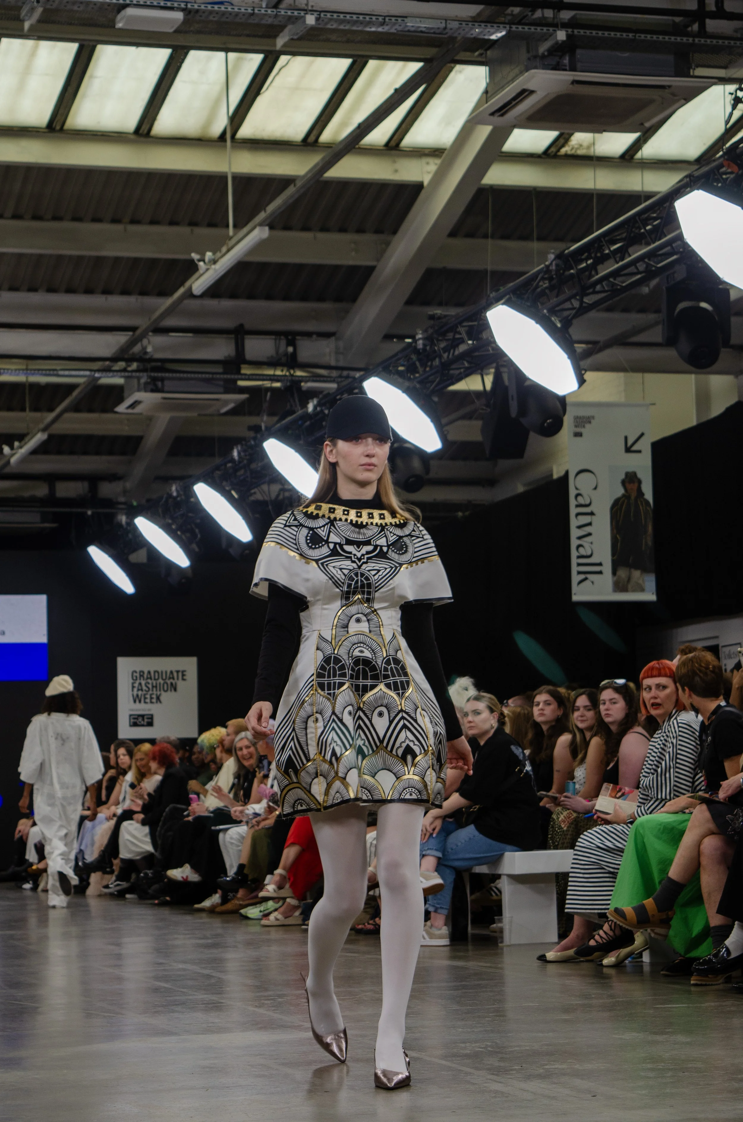 Lily Mariner NU runway 9.jpg