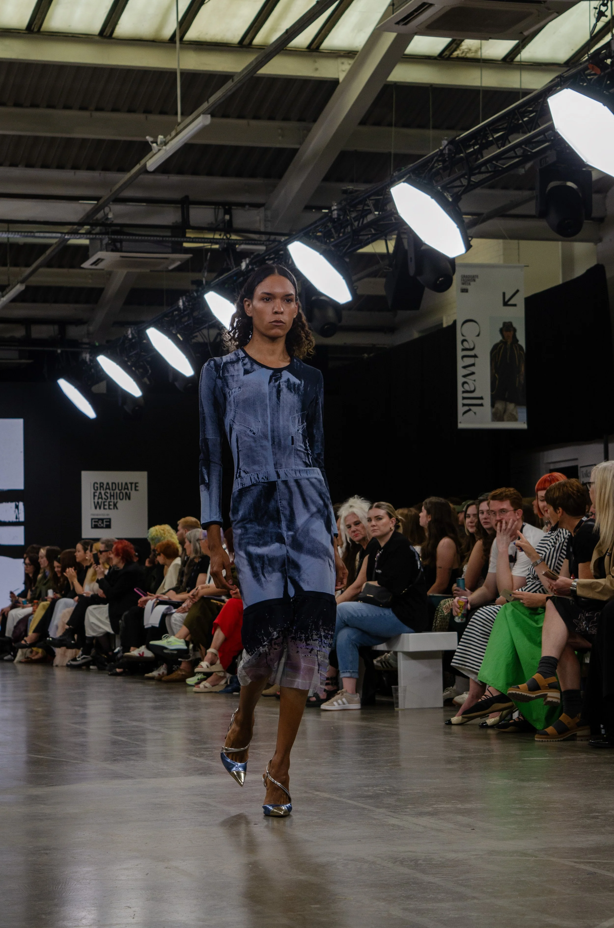 Lily Mariner NU runway 15.jpg