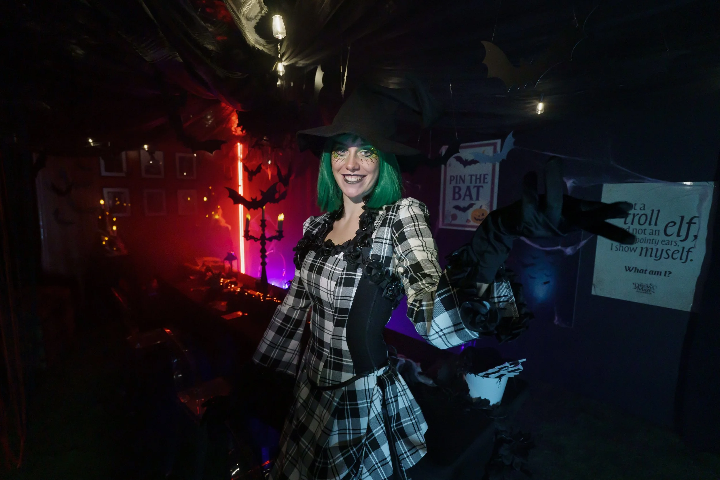 INDEPENDENT EVENTS THE DREAM MAZE WYNYARD HALL_19-10-25_DJW_059.JPG