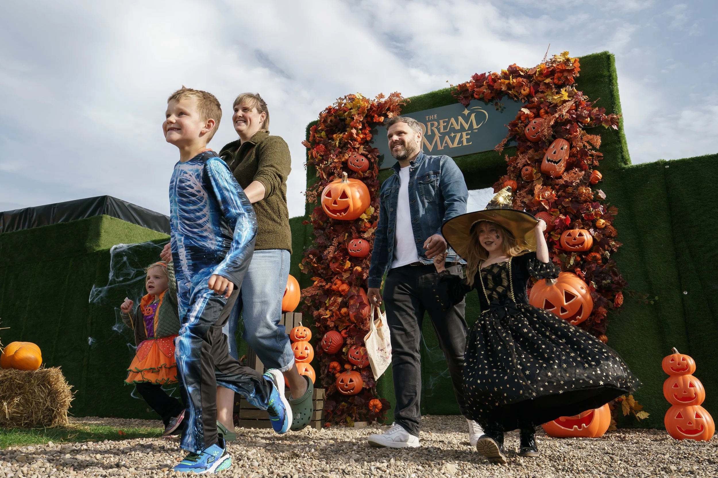 INDEPENDENT EVENTS THE DREAM MAZE WYNYARD HALL_19-10-25_DJW_080.JPG